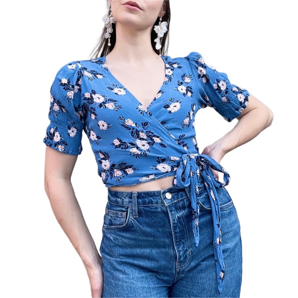Cotton On Blue Floral Puff Sleeve Cropped Cottagecore Wrap Blouse Top Small